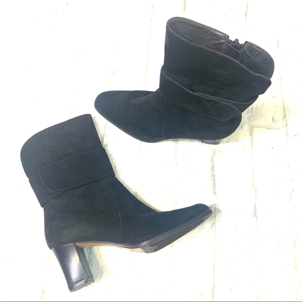 Guido Scariglia Italian suede booties
